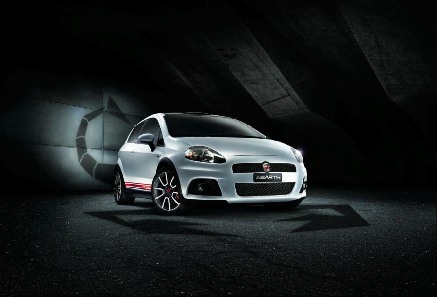 Fiat Grande Punto Abarth 2007 года  (фото 52 из 67)